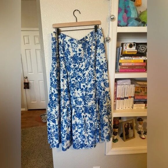 NWOT SHEIN VCAY Plus Allover Floral Print Ruffle Hem Skirt - Picture 3 of 8